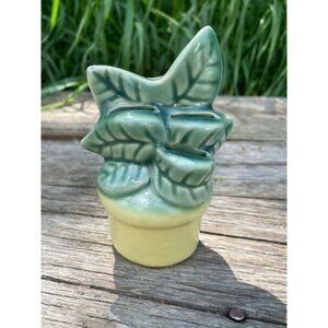 Vintage 1950s Shawnee Flowerpot Wall Pocket Measuring Spoon Holder,